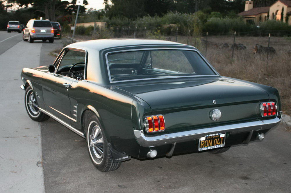 1966 Mustang in Ivy Green